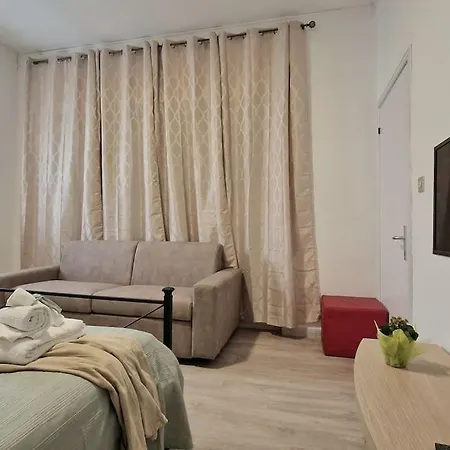 Jacuzzl - Vicino Al Marewi-fi Corte Esterna E Bbq Apartment *
