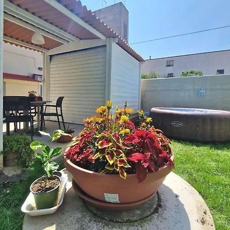 Apartment Jacuzzl - Vicino Al Marewi-fi Corte Esterna E Bbq