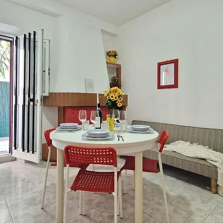 Jacuzzl - Vicino Al Marewi-fi Corte Esterna E Bbq Apartment Civitanova Marche